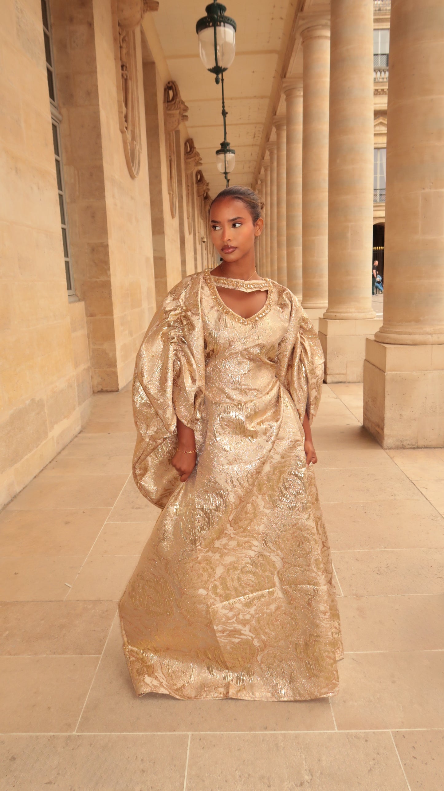 Abaya Hasna Doré
