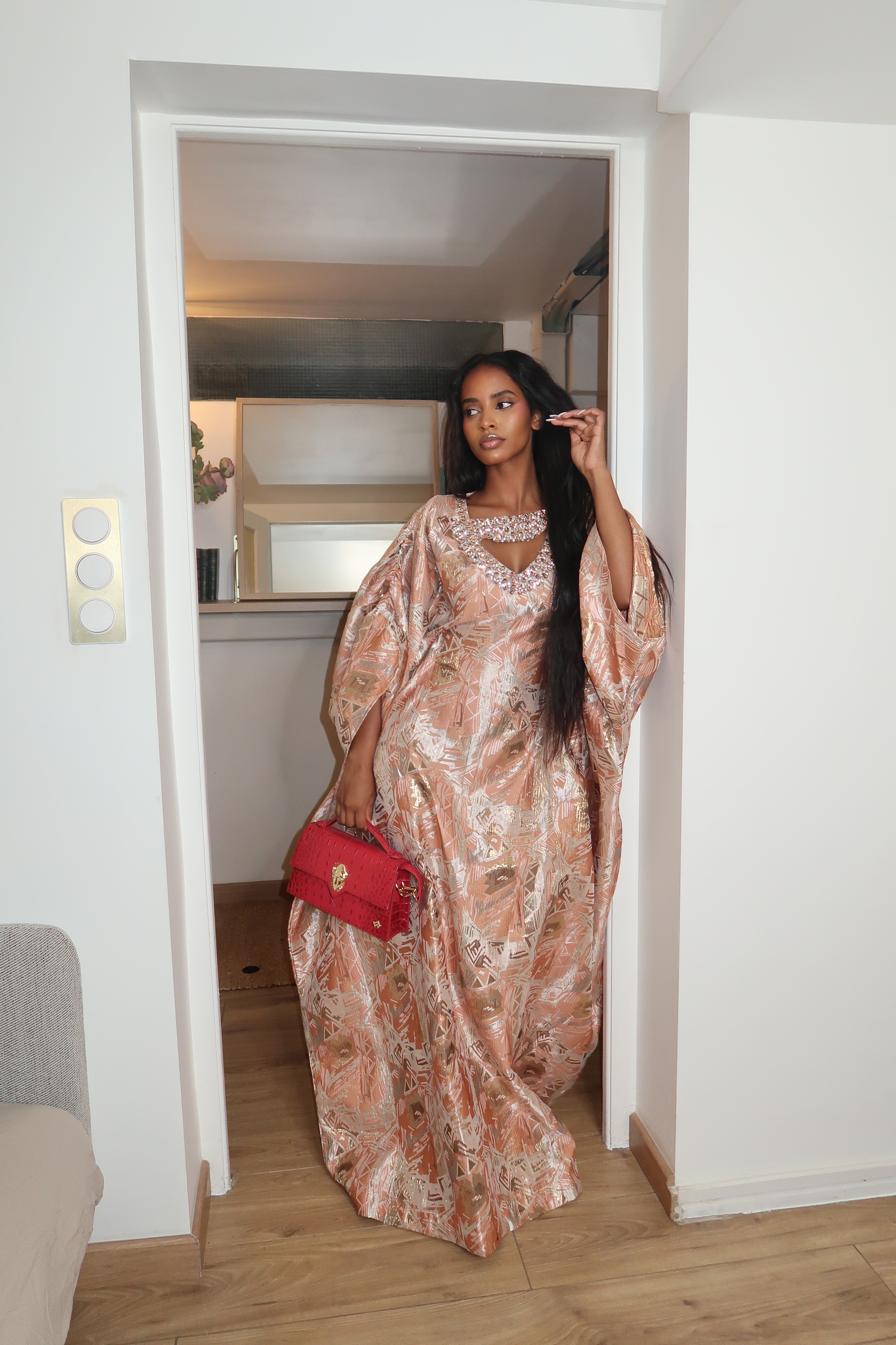 Abaya Hasna
